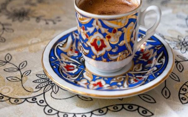 Turkish Coffee vs. American Coffee: A Cultural Sip-by-Sip Comparison